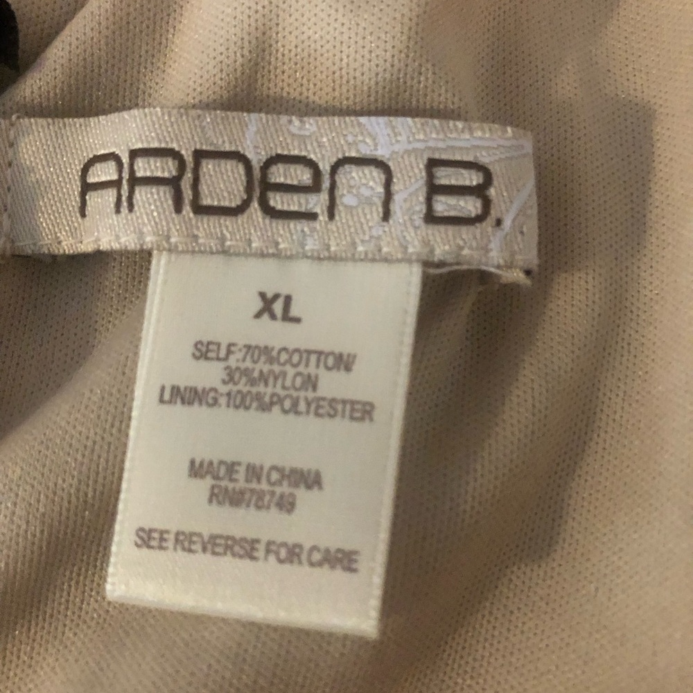 Arden B Black Lace Fit-and-Flare Dress with Cream Underlay - Picture 8 of 8